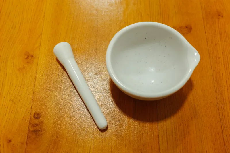 The Neighborhood Chemist Who Knew Your Ailments by Heart — When Medicine Was Made Just for You