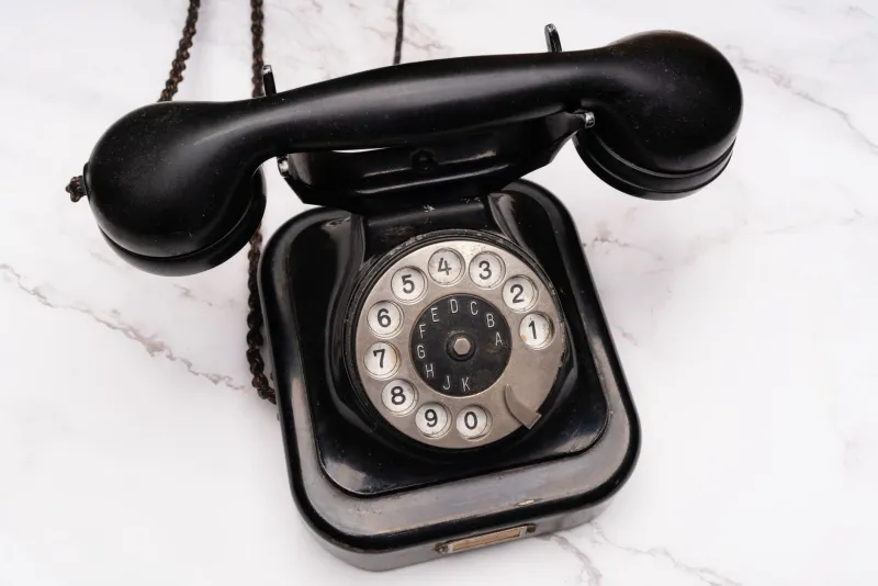 When Your Neighbor Could Hear Every Word — The Strange, Crowded World of the Party Line