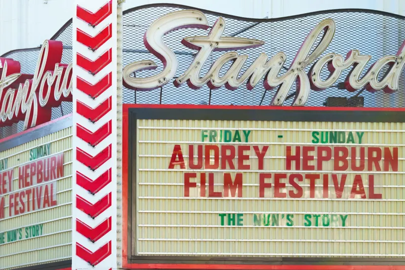 When Every Friday Night Belonged to Everyone — How America's Main Street Theaters Created Our First Shared Culture